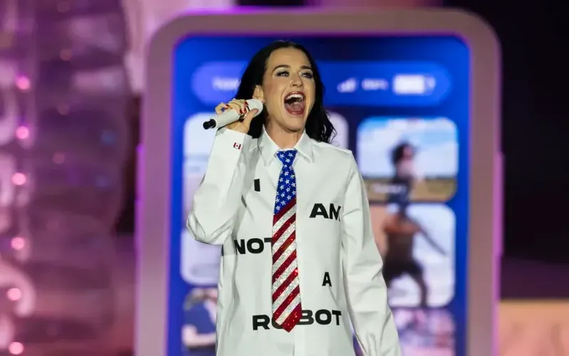 katy-perry-efe-3ada0c.webp