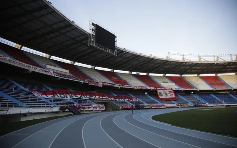 la-conmebol-supervisa-las-obras-del-estadio-de-barranquilla-para-la-final-de-la-copa-sudamericana-3-15210f.jpg