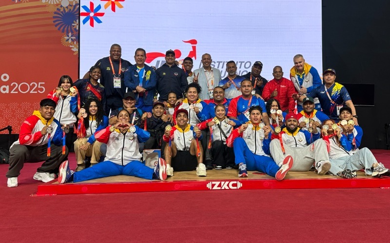 la-halterofilia-venezolana-subcampeones-bolivarianos--scaled-293134.jpg