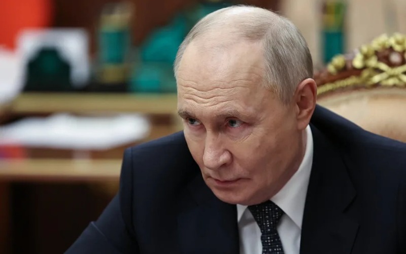 la-ue-acuerda-el-21o-paquete-de-sanciones-a-rusia-con-extension-de-tope-al-petroleo-00bcff.jpg