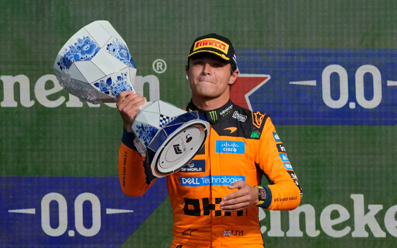 lando-norris-con-el-trofeo-de-ganador-del-gran-zd7vgzfmfngyfeiaqviojdbrmy-a78ba0.avif