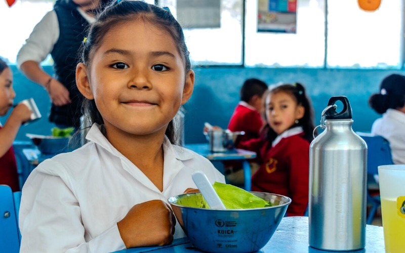 learner_ecuador_wfp_school_feeding_wf1861289_daniela_ramirez-1-3bea57.jpg