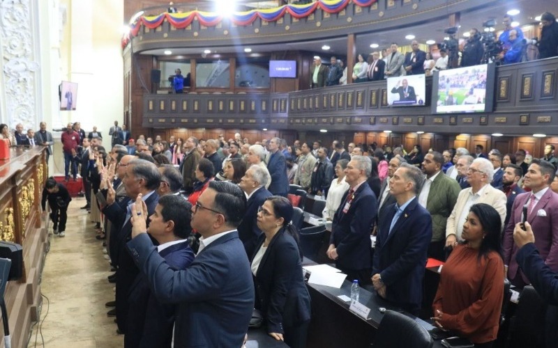 legislativo-juramenta-a-integrantes-del-comite-de-postulaciones-judiciales-20260519225534-eb488d.jpg