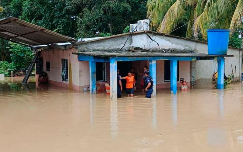 lluvias-en-barinas-dejaron-casas-anegadas-en-varios-sectores-del-municipio-bolivar-49876-63c829.jpg