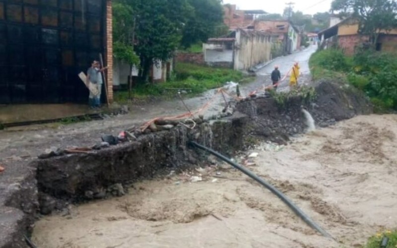 lluvias-tachira-proteccion-civil-780x780-1-696x696-1c1d76.jpg