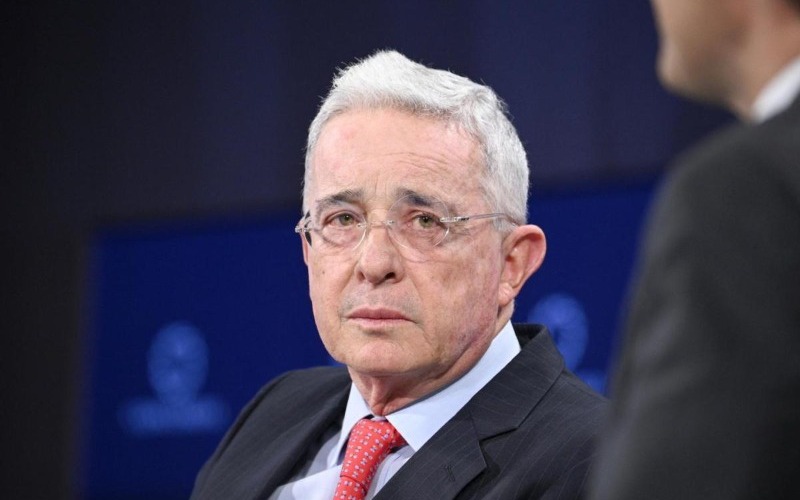 lvaro-uribe_1-69465f.jpg