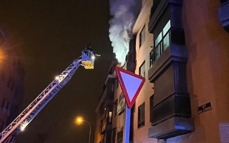 madrid-sucesos-fallecen-personas-incendio-vivienda-c073bc.jpg