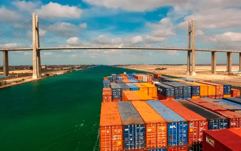 mar-rojo-canal-suez_bloque-5aaca2.webp