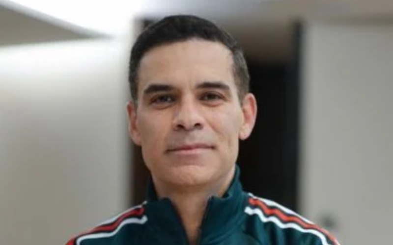 marquez.jpg_1169274938-3bf954.png