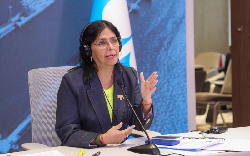 ministra-de-hidrocarburos-delcy-rodriguez-49070-b8d5b6.jpg