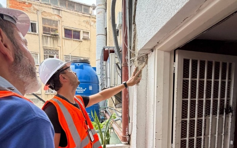 nuestros-ingenieros-estructurales-continan-desplegados-en-el-municipio-libertador-de-caracas.-e-f08380.jpg