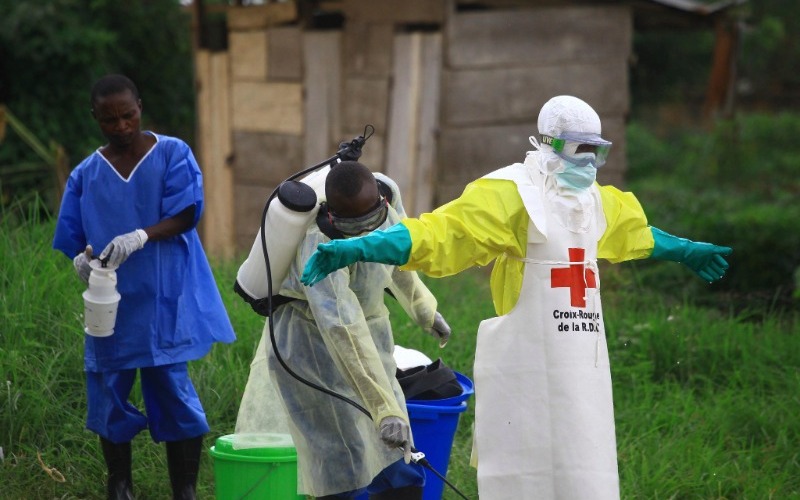 oms-eleva-a-muy-alto-el-riesgo-por-el-brote-de-ebola-en-rd-congo-30a6aa.jpg