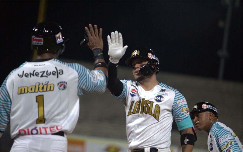 perez_carlos_jesus_01_abrir-e4602d.jpg