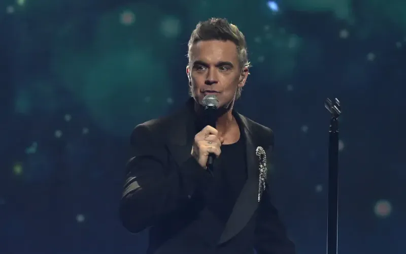 robbie-williams-super-bowl-2026-25291a.webp