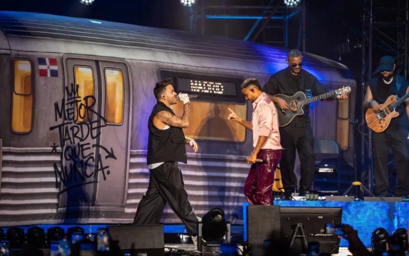 romeo-santos-prince-royce-madrid-cr-marina-baeza-billboard-1800-aeedbf.jpg