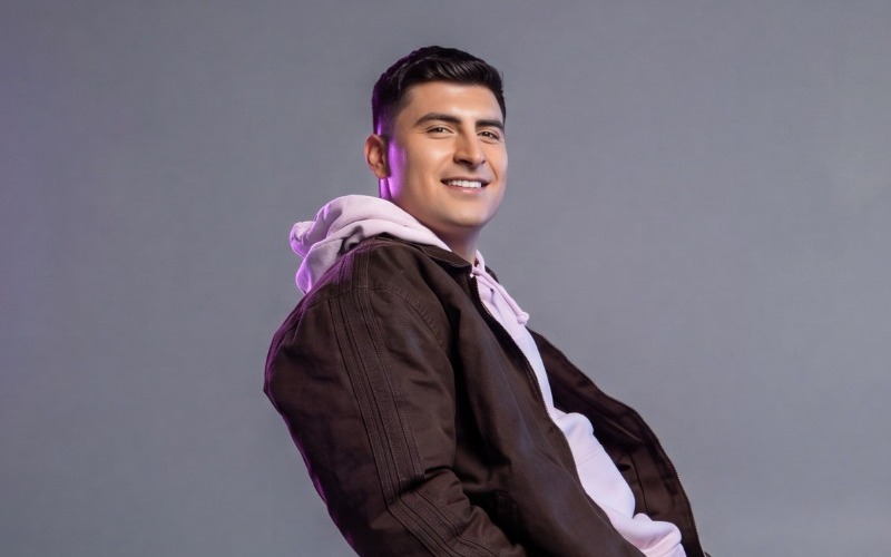Sazza lanza su EP "Vibrazz"