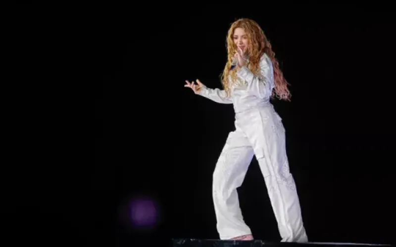shakira-gira.jpg-1aefd2.webp