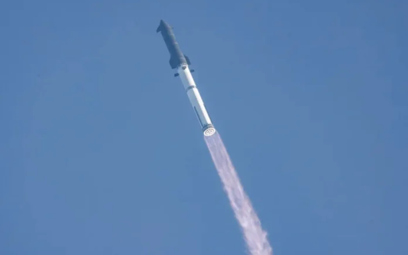spacex-cohete-696x470.jpg-d6f4d0.png