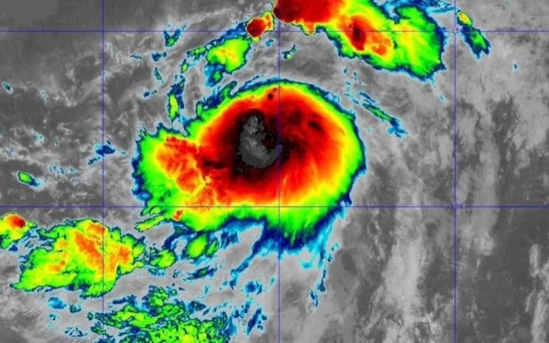 tormenta-gil-se-fortalece-pero-no-amenaza-a-mexico-648999-9eea8d.jpg