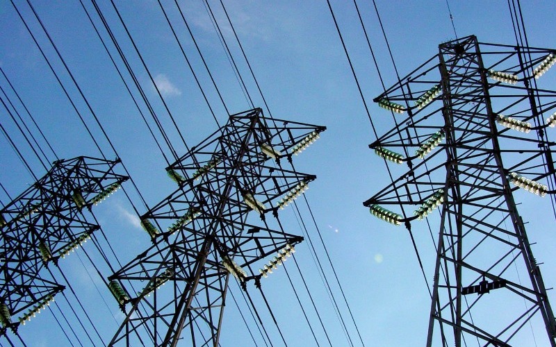 torres-de-energia-3-1543012-eaf5bf.jpg
