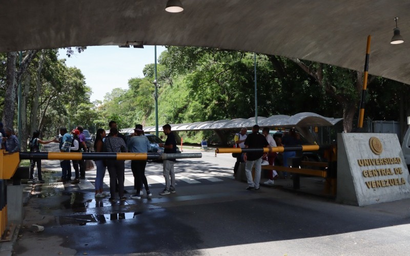 trabajadores-universitarios-convocan-protestas-en-octubre-mairet-chourio-4-c8d032.jpg
