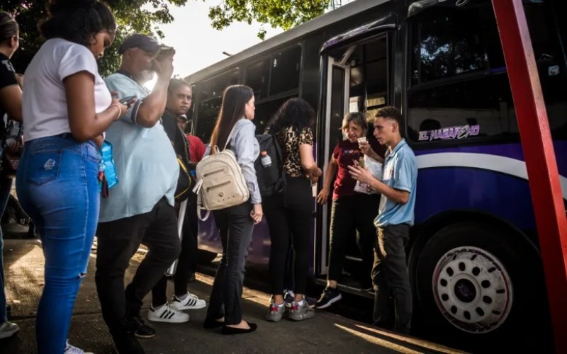 transporte-publico-valencia-carabobo-bus-3-of-21-780x520-d77a23.jpg