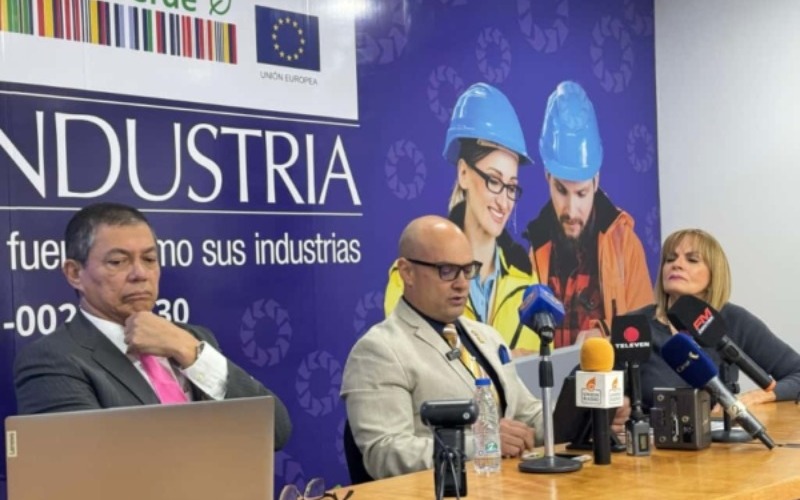 tsize_600x400_conindustria-presentacion-iii-trimestre-tito-lopez-6fedb9.jpeg
