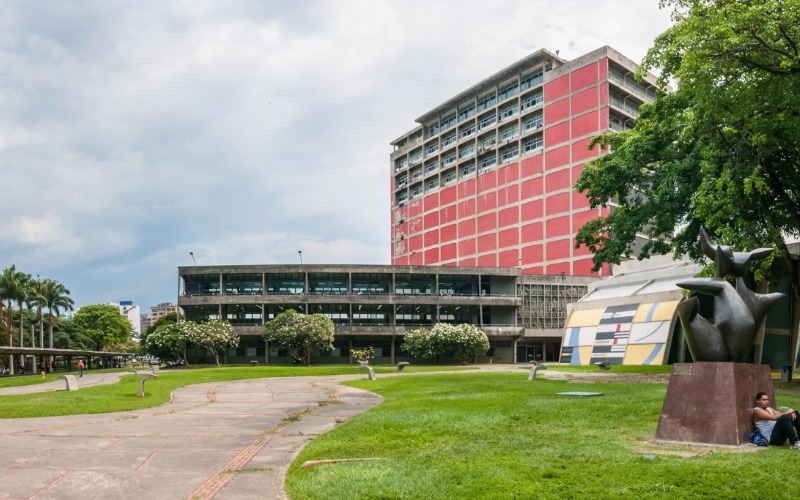 ucv-scaled-c233a7.jpg