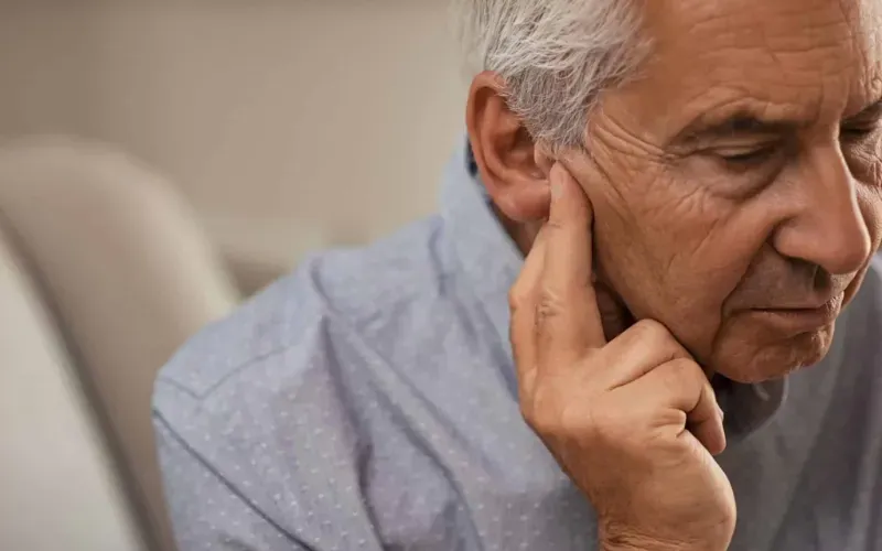 Dispositivo chino permite a personas con discapacidad auditiva "comprender" sonidos