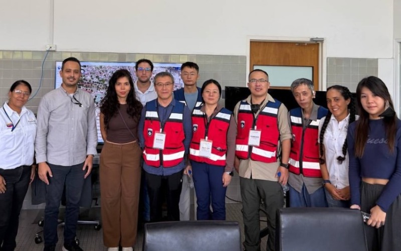 un-equipo-tcnico-especializado-en-investigacin-cientfica-de-terremotos-procedente-de-la-repb-23bf31.jpg