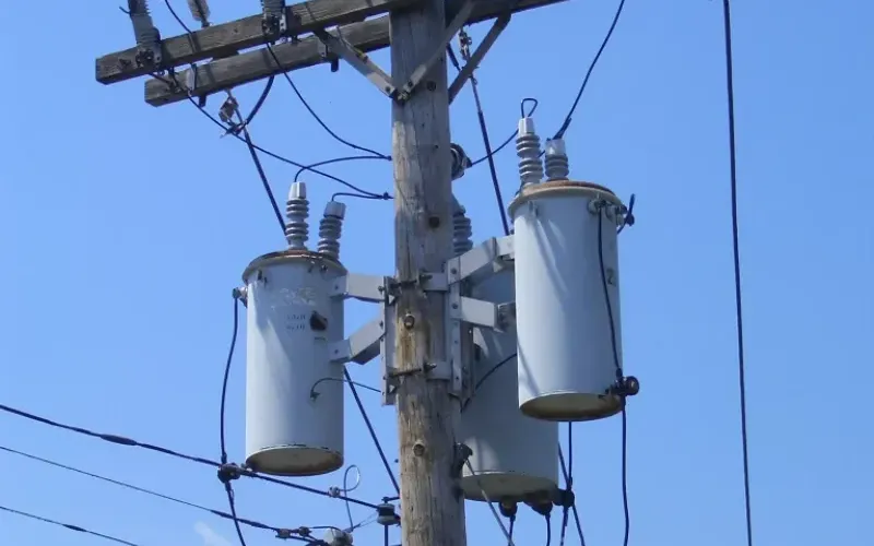 utility_pole_transformers-768x1024-d1ae15.webp