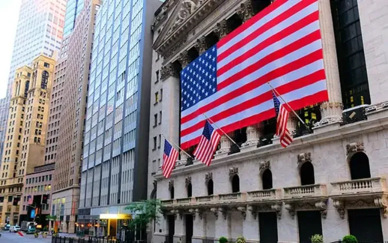 wallst-a32516.webp