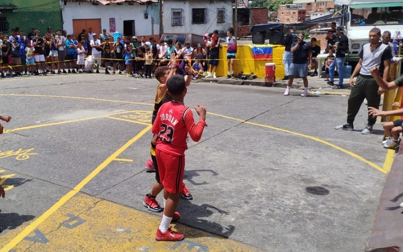 Realizarán segundo torneo de básquet en Petare