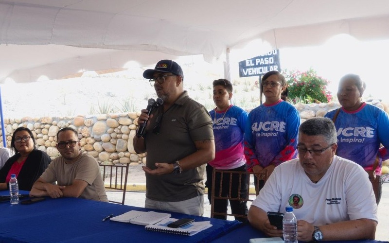 Evalúan obras de comunas de Sucre y Anzoátegui