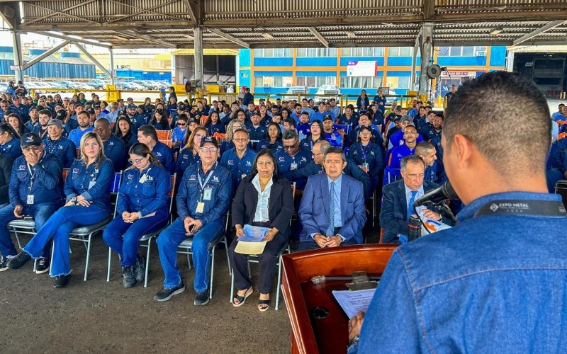 Reductora de aluminio recibe certificación de la  Organización Internacional de Normalización