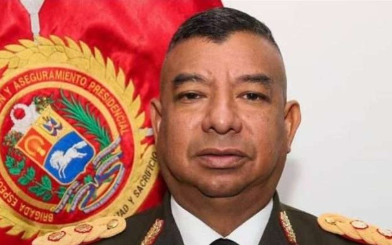 Designan a Henry Navas como nuevo Comandante de la Guardia de Honor Presidencial