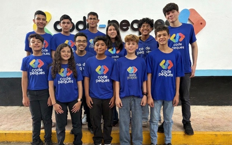 Jóvenes carabobeños participan en competencia nacional de robótica