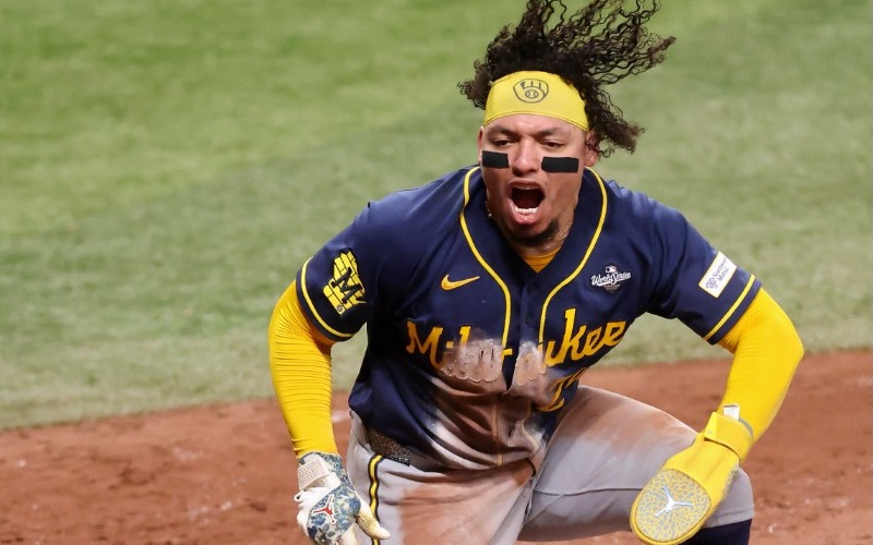 william-contreras-was-hyped-after-scoring-in-game-5--2f6a77.jpg