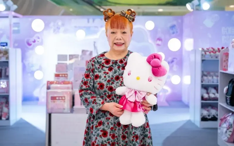 yuko-yamaguchi_hello-kitty-f1591a.webp